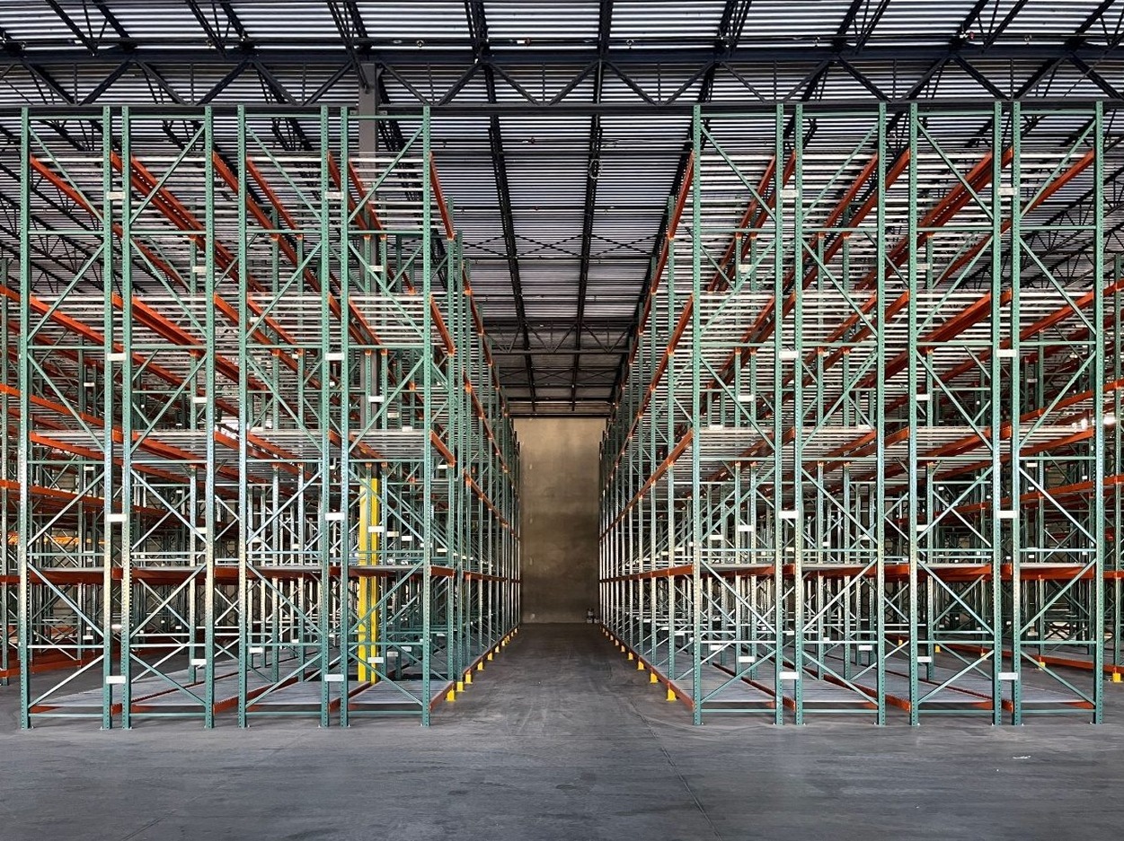 Double-deep pallet racking aisle installed by Hammerhead for a Houston 3PL